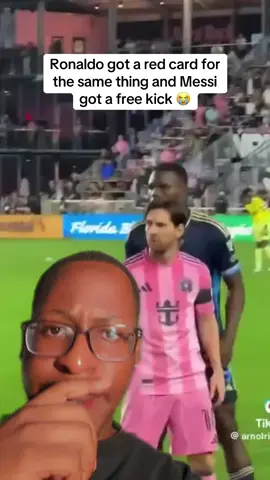 Ronaldo got a red against Ireland in the World Cup qualifiers and Messi got a free kick😂 A quick summary of the differences in their careers #cristianoronaldo #portugal #ireland #football #fypシ゚ 