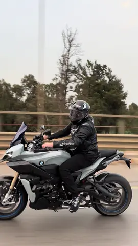 #s1000xr #algeria #الشعب_الصيني_ماله_حل😂 #tik_tok #bmwmotorsport @✪La Mumę✪ 