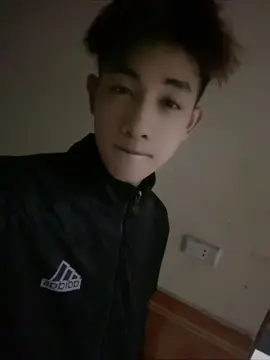 Kiểu tóc đi xe máy tự có 😂 #virtue💭 #xuhuong #flypシ #toptrending #top1trending 