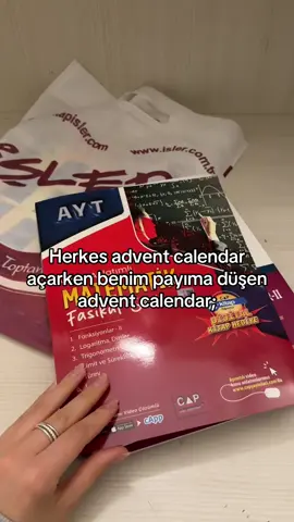 Bu seneki payımıza düşen advent calendar açılışımızı yaptık😏 Çap yayınları ayt matematik fasikülü ile✨ #yks #matematik #yks25 #tyt #ayt 