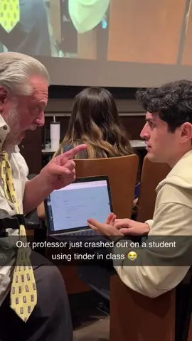 holy crashout 😭 #aitools #collegeexperience #study  #freehacks #college 