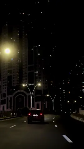 #دبي #الشارقة #سوريا🇸🇾 #الليل #Love @Tamer Ashour 