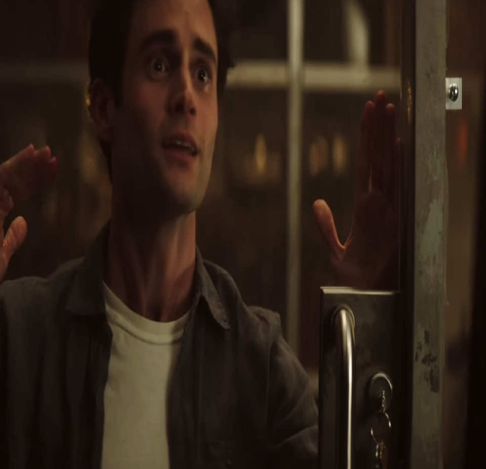 that i wouldnt cross for yo-#theweeknd #joegoldberg #pennbadgley #fyp  ib someone on my fyp ty