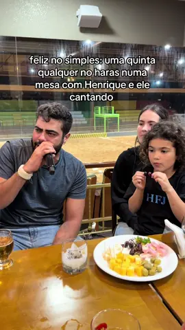 simplesmente 🤌🏻 #henriqueejuliano #parquedaspalmeiras #harasfabiojose #vaquejada #musica 