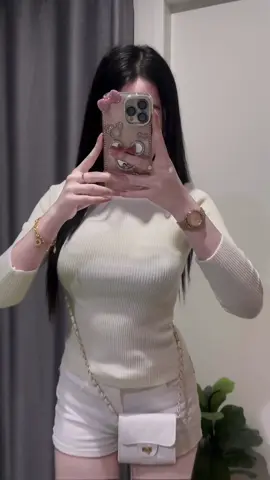 เสื้อแขนยาวคอเต่าไหมพรม😍🧸🛍️#เสื้อแขนยาวคอเต่า #ครีเอเตอร์tiktokshop #เสื้อเข้ารูป #ทริคดีๆ 