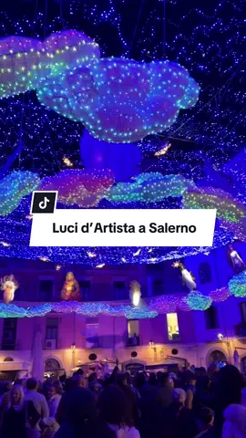 Si respira già aria di #Natale? // #campaniadavivere #lucidartista 