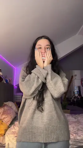 ce aveti cu parul meu😭 #foryoupage #foryou #fyp #romania #pentrutine 