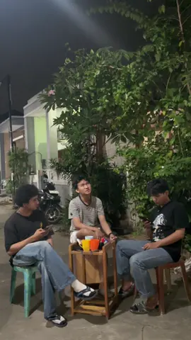 absen yg ngalamin hal yg sama☝️#fyp #sad #funny 