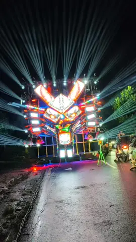 SMJ AUDIO Mode Naga karnaval pesona gondanglegi @smj.audio.kediri  #smjaudiokediri #ceksound #sound #soundviral #pesonagondanglegi 
