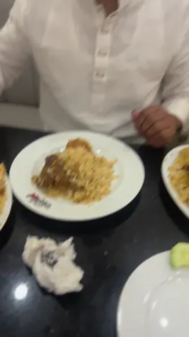 ভরপুর খানাপিনা😶😶