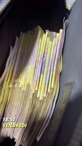 Chacun mange sont argent en decembre 🤫