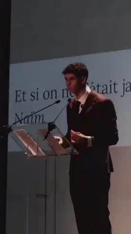 Quand est ce que un homme meurt vraiment ?   #chill #poesie #pourtoi #eloquence 