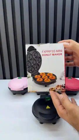 جهاز دونات مني كهربائي  السعر 👈 5,000 دينار فقط😍✅ العنوان:- #بغداد/ #حي_آور شارع مستشفى الزهراء الاهلي سوق الصبح 👈 مجمع عماد مول  من  الساعة 8 صباحا الى 2 ظهرا بتوفر خدمة توصيل 🚘 بغداد و محافظات   #عماد_مول_للمواد_المنزلية 