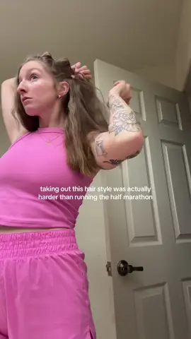 bubble braids are cute and all but the WORST to get out 🫠 #runninghairstyles #runtok #hairstyle #runnergirl #foryoupage 