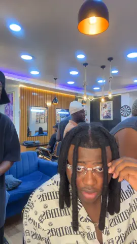 @Berri Tiga  God bless you more Beri ⭐️⭐️⭐️🙏🙏🙏@SKIN BILLIONS your song get vibes 🔥