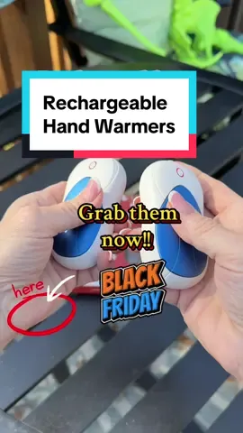 Tell me why these tiny warmers keep me toasty for HOURS? #handwarmers #giftidea #warmhands #TikTokShopBlackFriday #TikTokShopCyberMonday