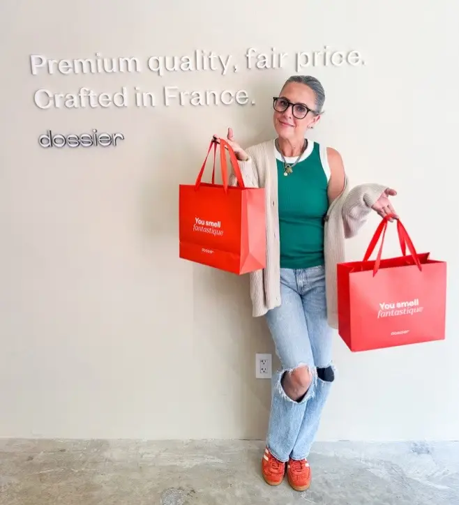 Join me for live steals and deals with @Dossier Perfume Monday morning at 9am EST! Click on the link to RSVP!