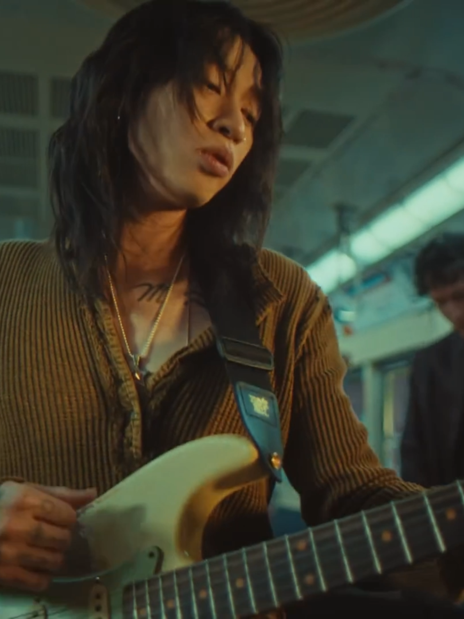 Keshi jumpscare on the Aries Album !!! GLASS JAW AOTY #keshi #aries #brakence #hyperpop #quadeca