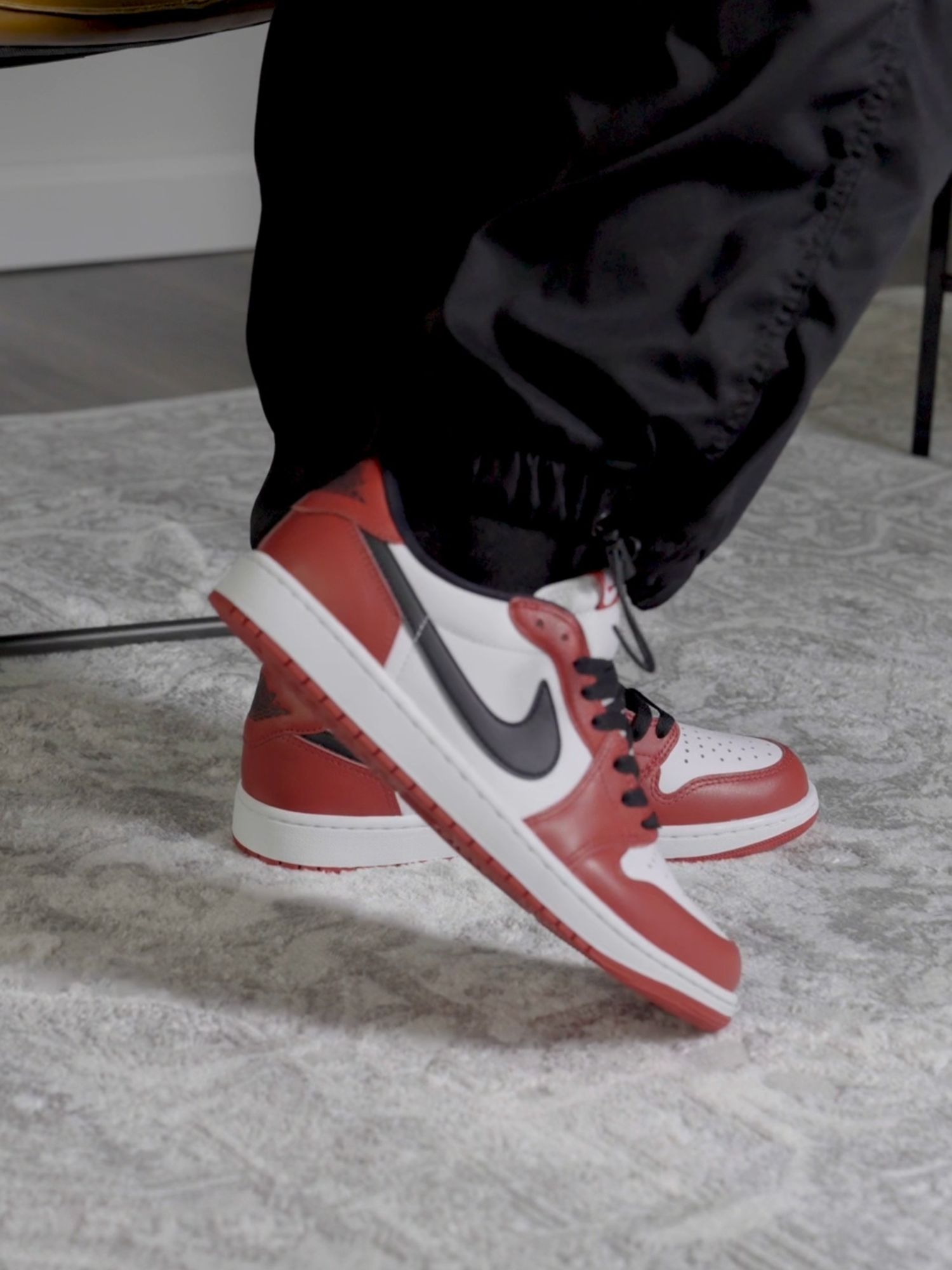 3 core colors that carry so much rich history. 🔴⚫️⚪️ The Air Jordan 1 Low OG 