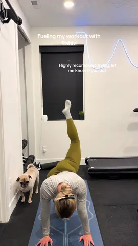 Fueling my workout with @REBBL to make sure I have the energy I need! #REBBLPartner #fuelyourbody #workoutroutine 