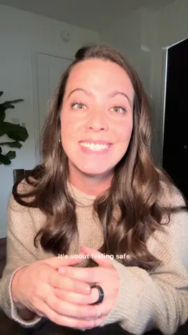 When someone with dementia asks the same question again and again, it’s not because they’re trying to frustrate you, it’s because their brain can’t hold on to your answer. Short-term memory loss makes information disappear almost instantly, so even after you respond, the question feels brand new to them. Try writing the answer down. Most people with dementia can still read short, simple sentences, even into the moderate stages. A note like “We are at your granddaughter Sarah’s house” gives them something they can look at and reread whenever they need reassurance. Remember, it’s not just about where they are. It’s about helping them feel safe, calm, and supported. #dementia #alzheimers #dementiacare #caregiver #caregivingtips #familycaregiver #memoryloss #dementiasupport #communication #speechpathology #slp