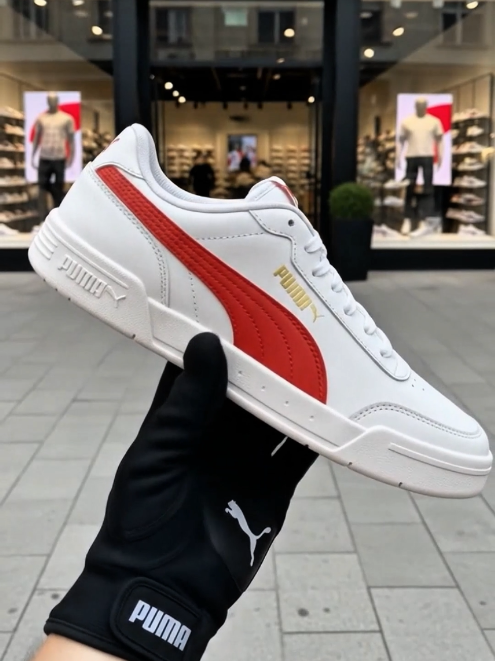 PUMA Sepatu Trainer Caracal Whisper White-High Risk Red Original #Puma #Sepatu #Trainer #Sepatuori #trending 