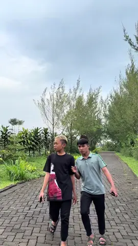 Buruan di cekout@𝐒𝐚𝐡𝐰𝐚𝐧 𝐃𝐚𝐯𝐢𝐧𝐨 @@selviayunda05 