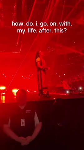 like how……? #billieeilish #badguy #lunch 