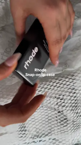 I couldn’t resist and needed to get my hands onto them💖@rhode skin #rhode #cleangirl #rhodephonecase #rhodecase #rhodeskin 