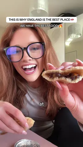 british people always win when mince pies exist #fyp #mincepie #mincepies #britishfood #british 
