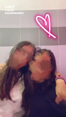 « you ease my mind you make everything feel fine » @☆𝐋𝐢𝐥𝐲☆ 