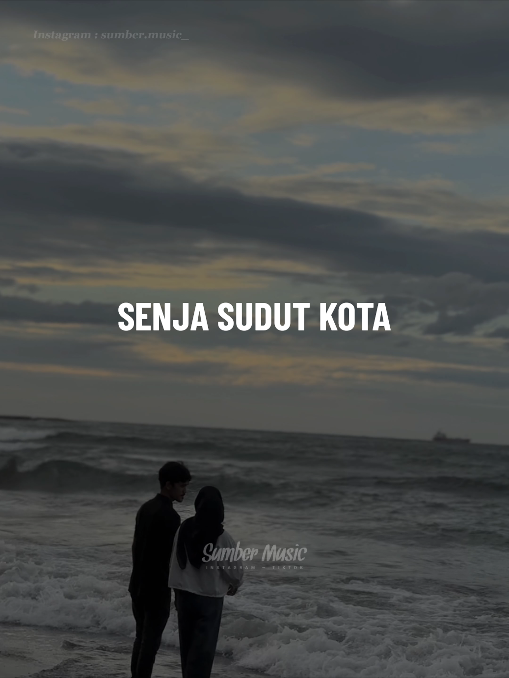 Follow : @sumber.music_ . . Song : Samuel Cipta - Senja Sudut Kota  Song Source : YT/HITS Records #senjasudutkota #samuelcipta #SumberMusic #liriklagu #fyp 
