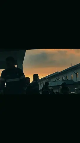 pengawas gabut,tiba2 bikin film,android di tangan pengawas 🤣😂🥶😎📸 @celvint._ #storytambang #tambangindonesia🇮🇩 #tambangbatubara #xybca #redminote14proplus5g 