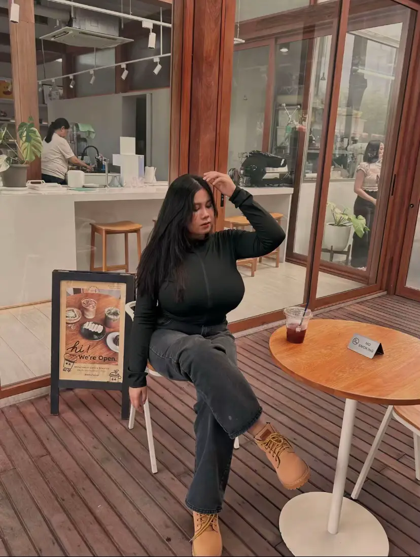 Happy weekend, have a nice day 💫💫💫 #OOTD #berandafyp #xyzbca #fypage #foryou 