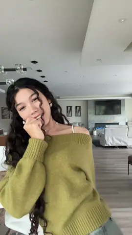 I'm always late to trends🥀