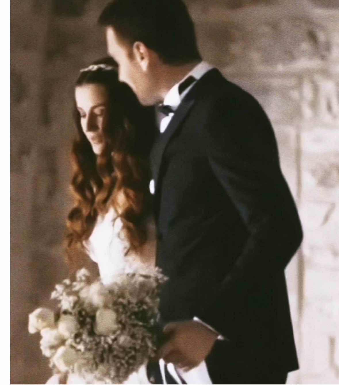 مؤثر انه كان يبكي عشانها مبسوطه  #senanlatkaradeniz #ulastunaastepe #iremhelvacıoğlu #اشرح_ايها_البحر_الاسود #طاهر_نفس 