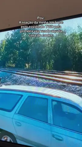 Ela simplesmente sem reação com tamanha falta de necessidade nessa cena.  #thewalkingdead #twd #wlw 