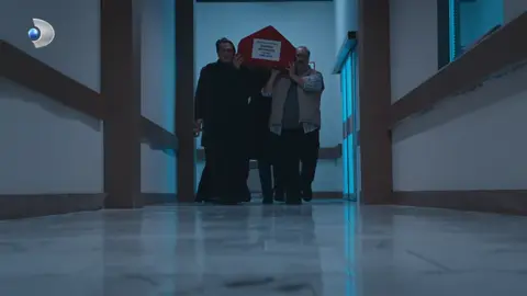 UYANDIRIN ANAMI SÖYLEYİN GİDİYORUM.#Arkasokaklar #Ne 