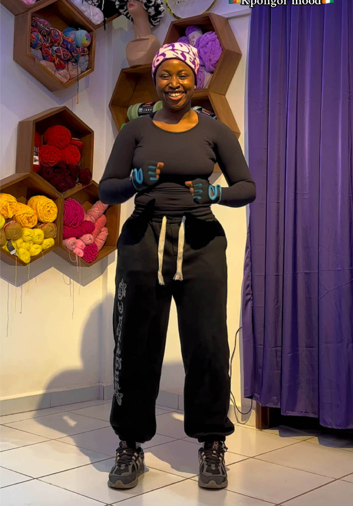 J’ai enfin repris la salle après plus d’un an 🤣🙌🏾 donc l’énergie va revenir petit à petit 😊 Dc: @Dr. Arsène ETABA❤️🇨🇲🙏🏽 😍🔥 #miracle💜 #tiktokcameroon🇨🇲tiktokafrica #danse #tiktokcotedivoire🇨🇮 #pourtoii 