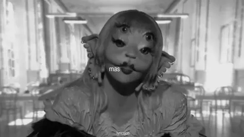 #melaniemartinez #lyricjoh 