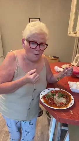 Replying to @BEE one I made earlier #thailand #thai 