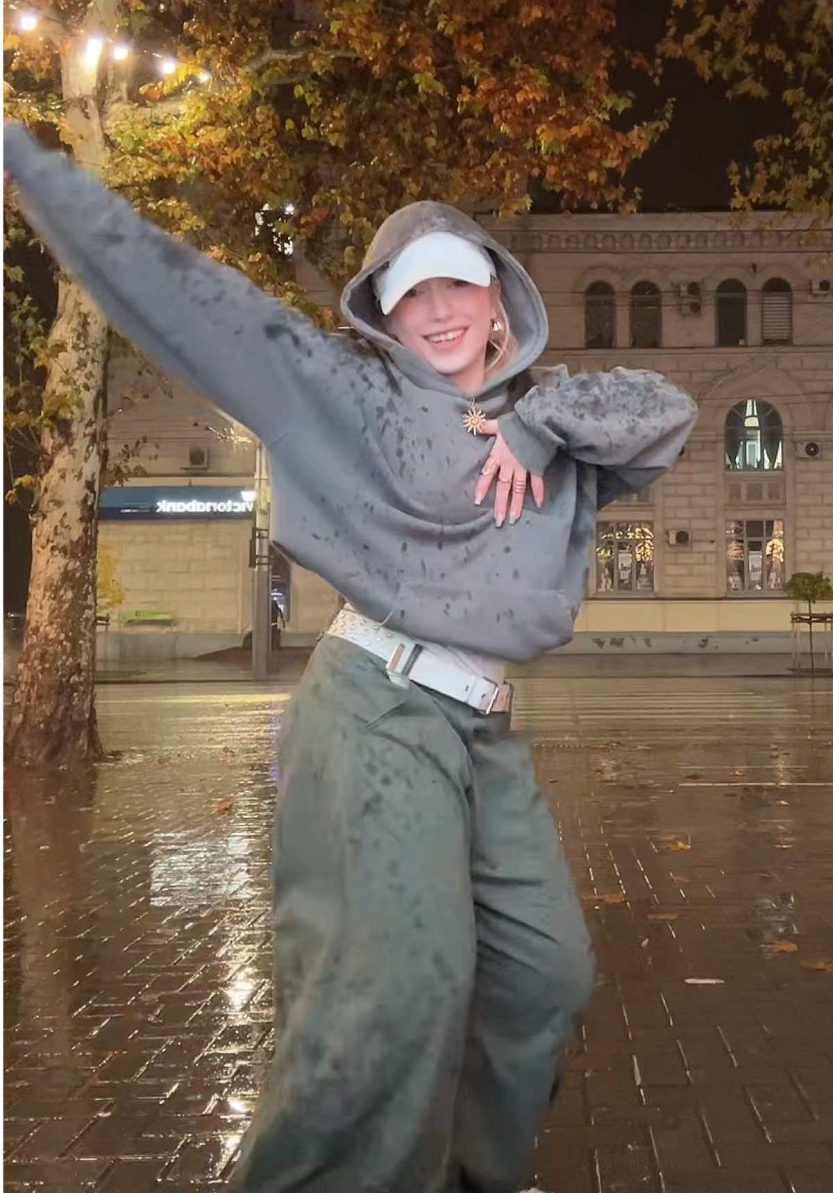 Dc:@OL #chișinău #moldova #fyp #dance #richgirl 