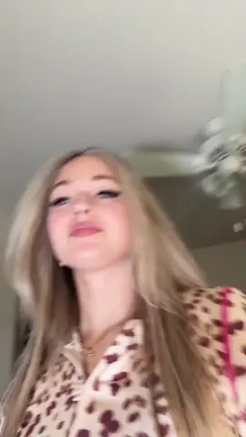 #18 #legal #teengirls #blondegirl #girls 