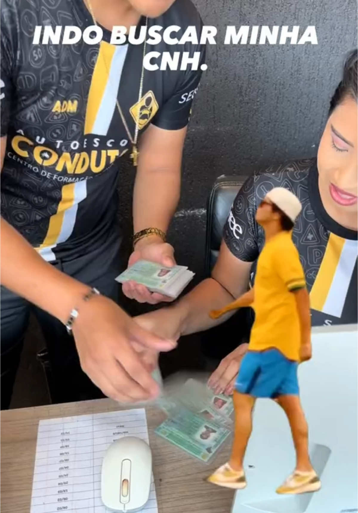 Obtenha sua carteira de habilitação original legalmente, com suporte completo para concluir o processo em menos de 7 dias. Tudo o que você precisa é saber dirigir e ter um bom conhecimento das regras de trânsito. A renovação também é possível. Além disso, você pode fazer o teste teórico online para simplificar seu registro. Para mais informações, entre em contato comigo.#ciências #ciênciadacomputação #permitir #ciêncianotiktok 