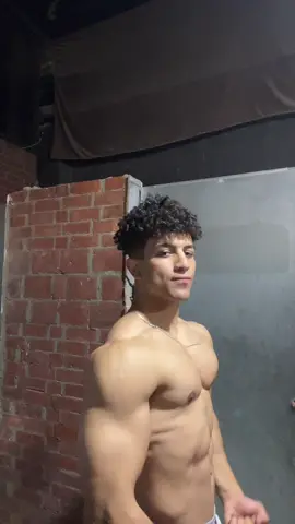 #gym #viral #explore #الشعب_الصيني_ماله_حل😂😂🙋🏻‍♂️ #fypシ 