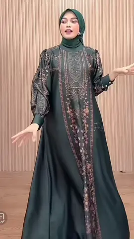Rekomendasi gamis lebaran silk premium #gamis #gamismewah #gamiskekinian #gamiskondangan #gamisterbaru 