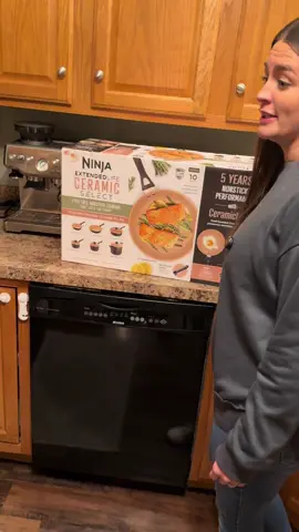 We have to get him a set before they sell out again! #ninjaceramiccookware #ninjacookware #ninjablackfriday 