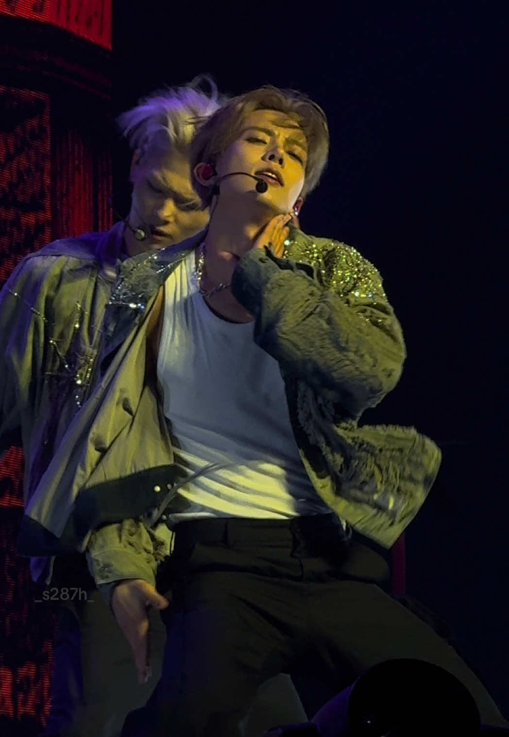 a little treat for my heeseung girlies 🤭 [Teeth] | Walk The Line Berlin @enhypen  #heeseung #ni_ki #enhypen #fyp #engene 