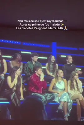 Théo sauvé par le public, j’me dit okay c’est bon les gars le plan se déroule sans accroc. Et la, LÀ ! Cerise sur le gâteau 🍰 ✨🤝🏻 #starac #staracademy #ema #theo #leane 