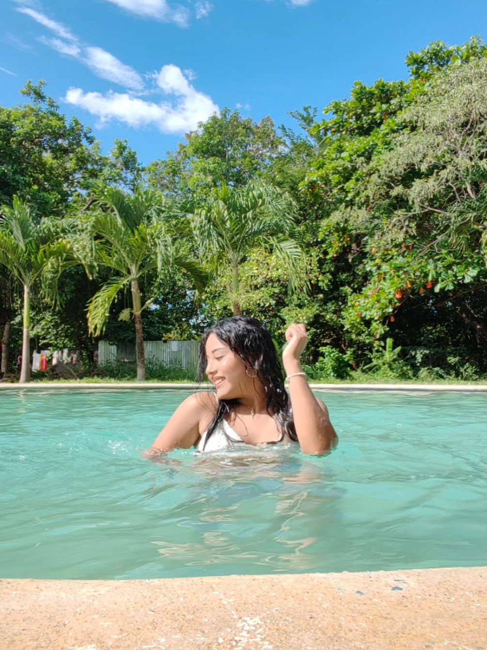 Videito en la piscina 🤭 #fyp #paratiiiiiiiiiiiiiiiiiiiiiiiiiiiiiii #linda 